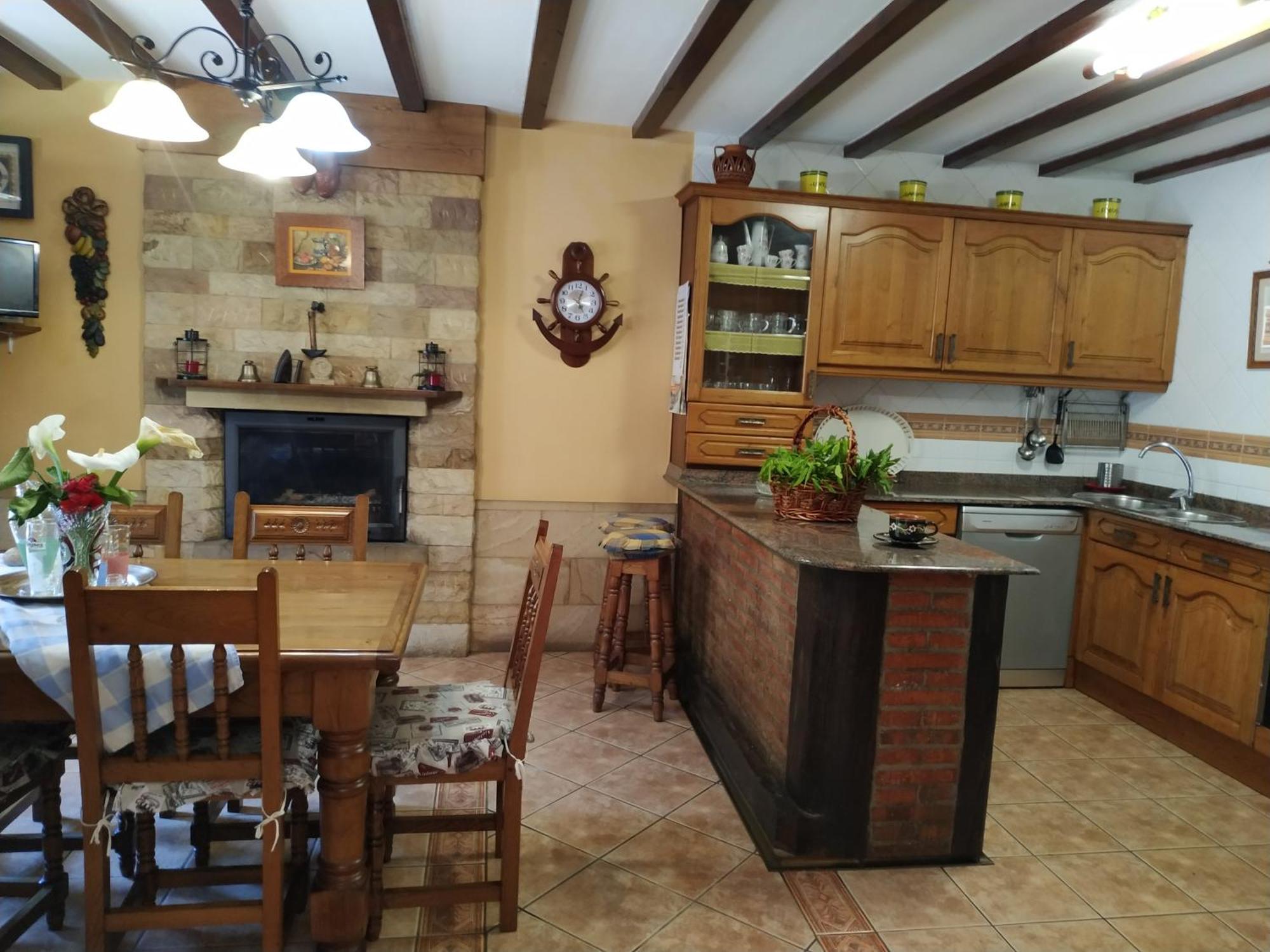 La Chimenea Cantabra Orena Bagian luar foto